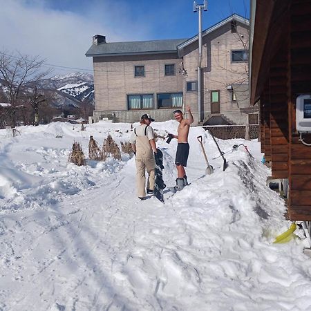 Log Cottage Villa Happo Hakuba Eksteriør bilde