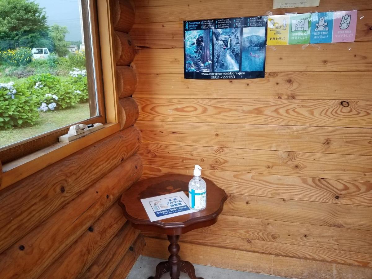 Log Cottage Villa Happo Hakuba Eksteriør bilde